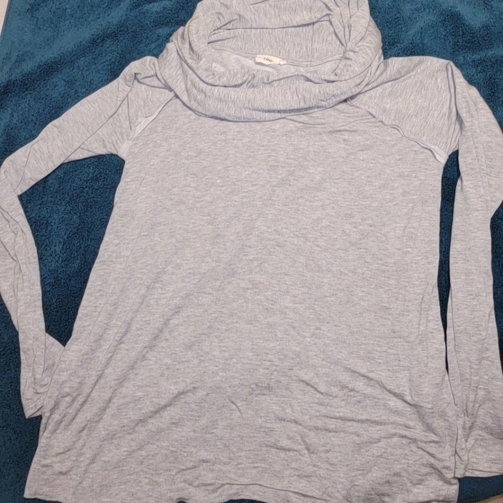 Woman's scarf/turtleneck style top